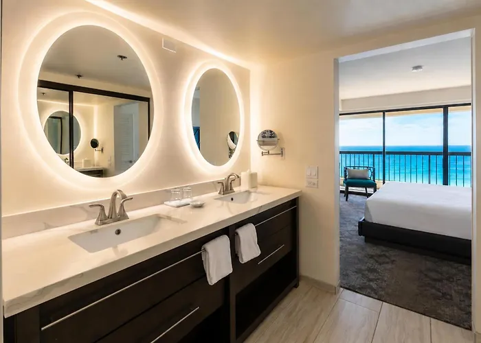 Aston Waikiki Beach Tower
