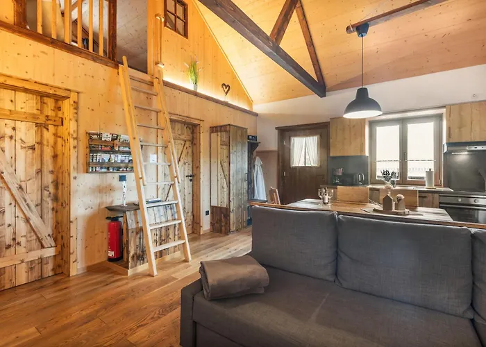 Oberwald Chalets 3