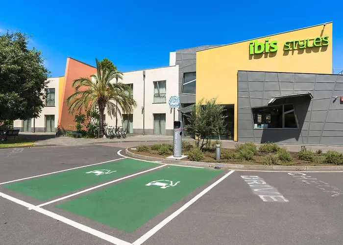  Ibis Styles Catania