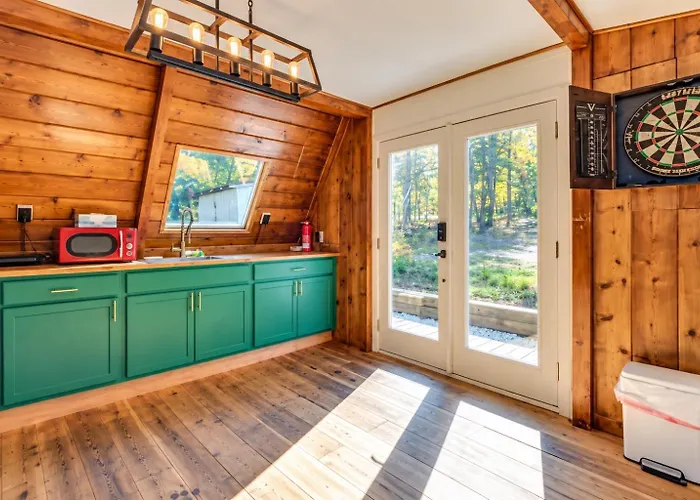 Lovers Edge A-Frame Private Hot Tub & Sauna
