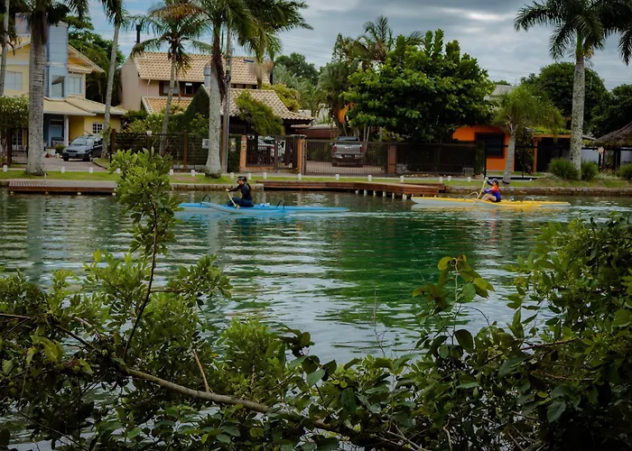 Nautikus - Chalés no Canal da Barra da Lagoa