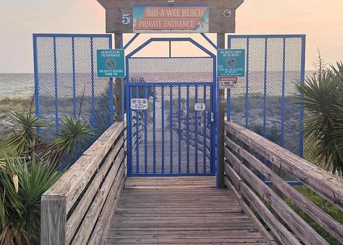 Private Bid-A-Wee Beach Family Home Sleeps 11
