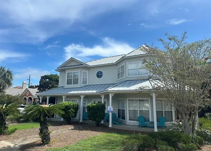 Blast At The Beach - Golf Cart Available To Rent! Pet Friendly!
