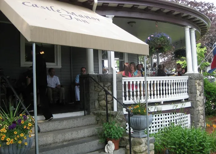 Castle Manor Inn