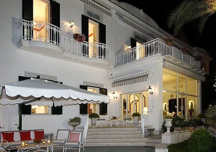 Cabina: Marechiaro - Villa & Relais