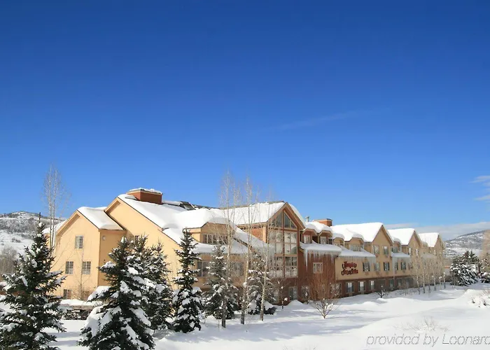Hampton Inn & Suites