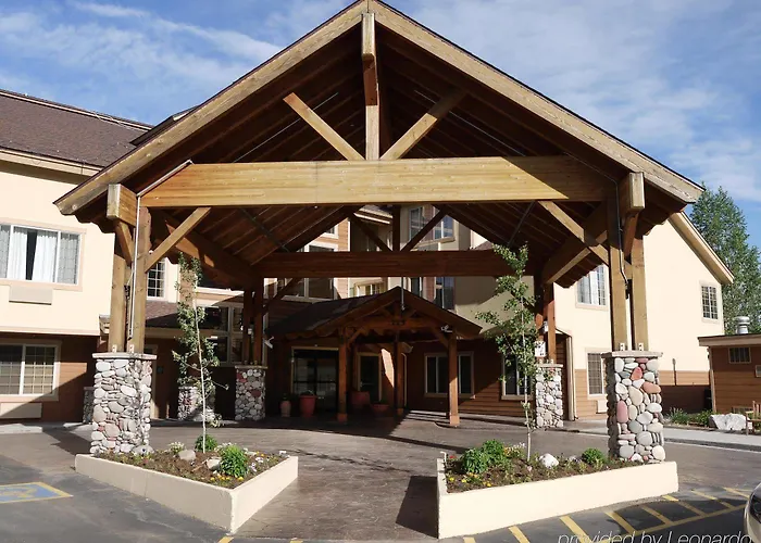 Hampton Inn & Suites