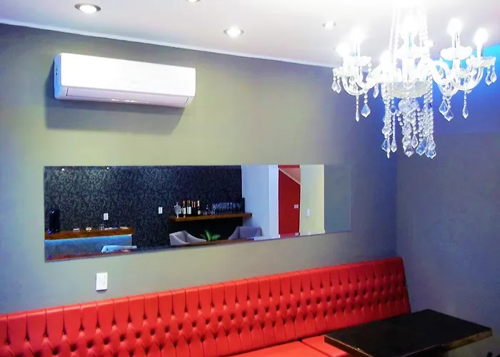 Kitek Boutique