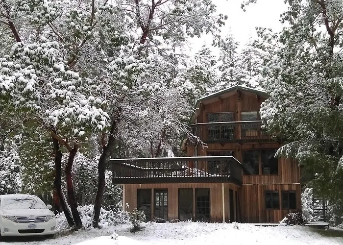 Gabriola Central B&B