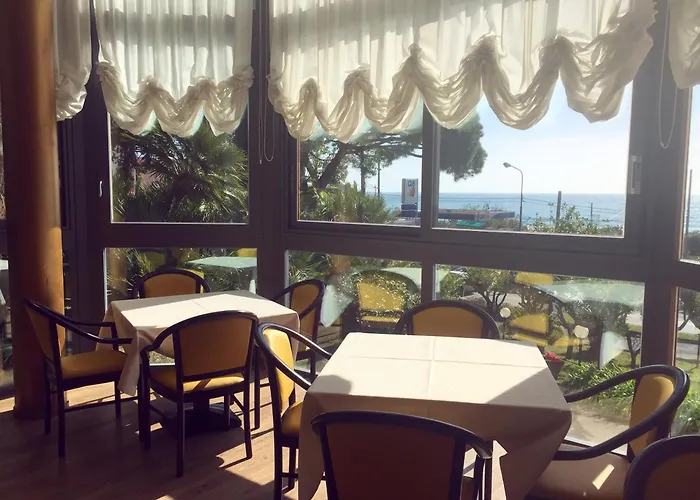 Resort: Hotel Napoleon