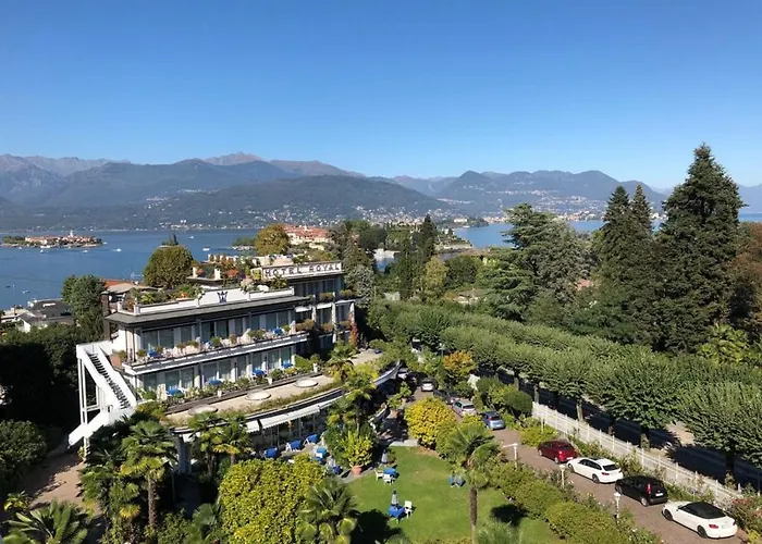 Hotel con vista: Hotel Royal