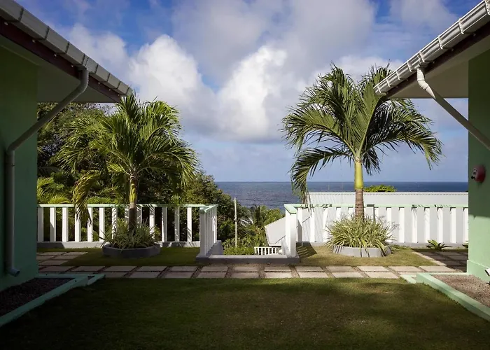 Surfers Beach Self Catering Chalets