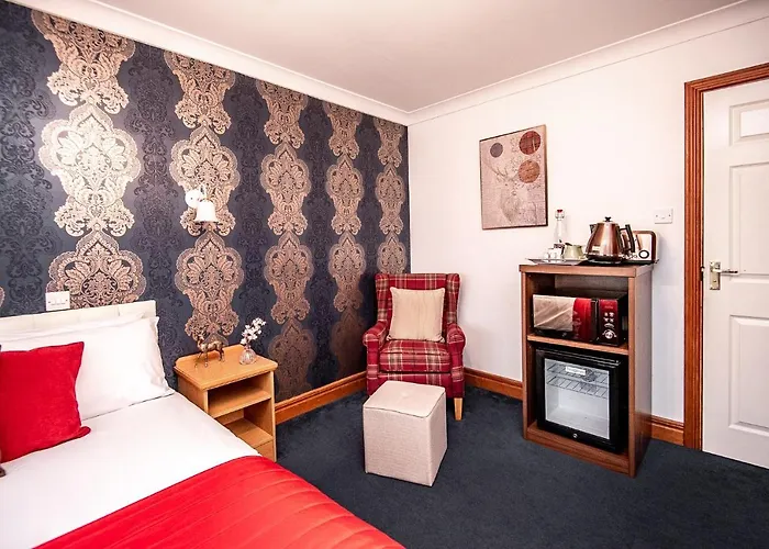 Trivelles Waterhall Country Gatwick Hotel & Airport Parking