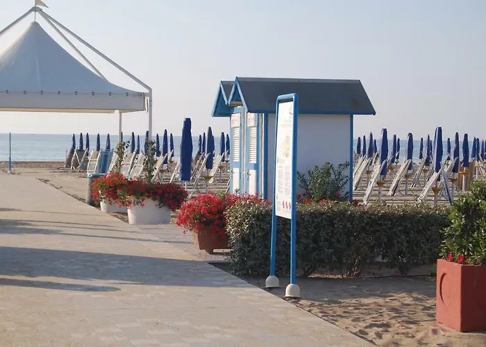 Oasis Golden Lagoon Chalet