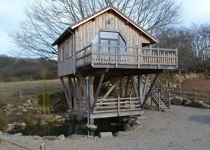 Les Cabanes Des Fontaines