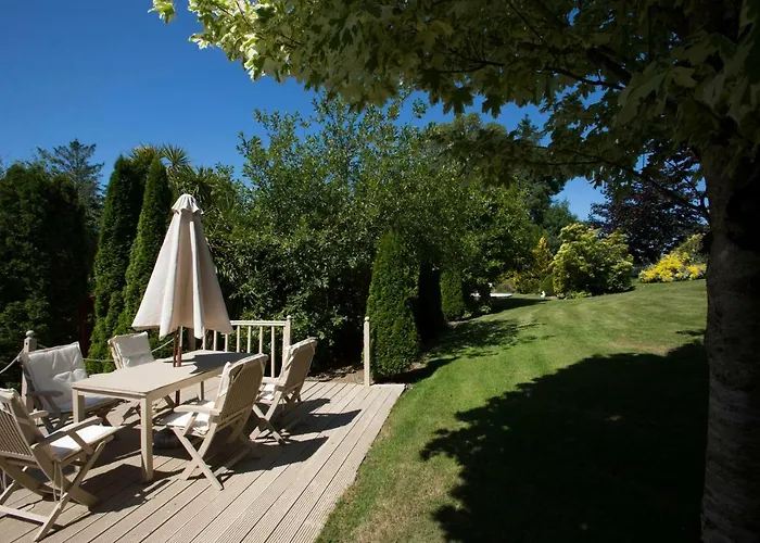 Inch View Lodge