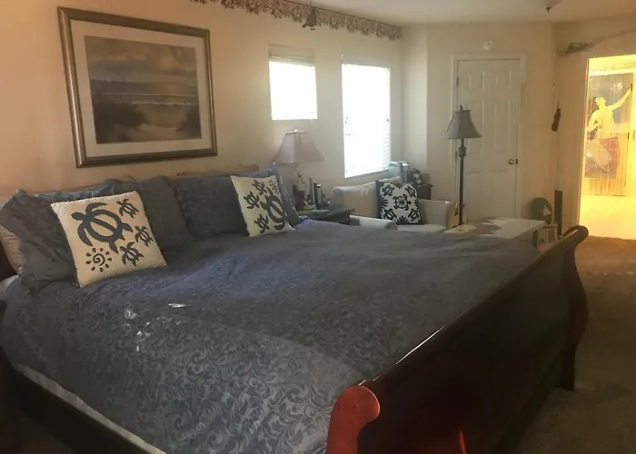 Her Castle Bed And Breakfast