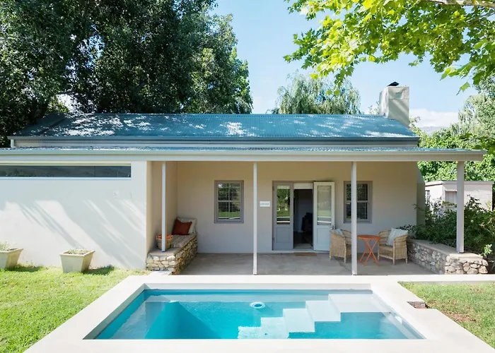 La Chataigne Wines & Guest Cottages