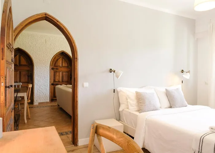 Lisbon Country Villa